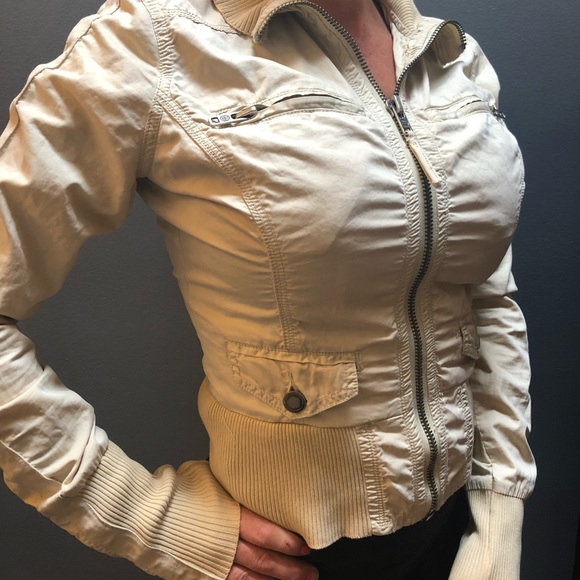 Spring jacket size S - Picture 6 of 6